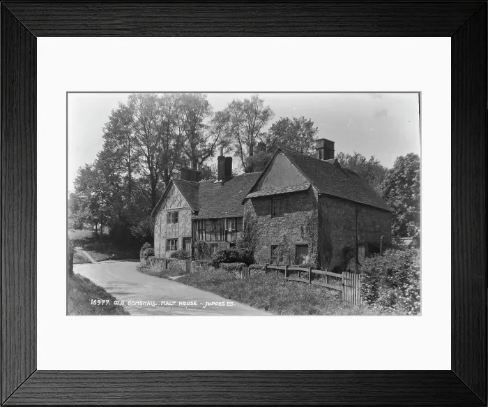 Framed Print : Old Gomshall Malt House Framed Print : Old Gomshall Malt House