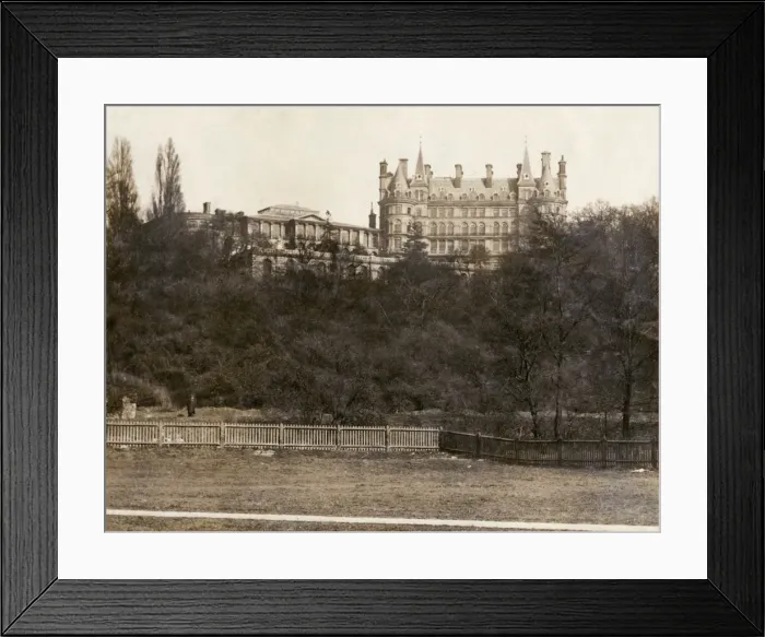 Framed Print : Star and Garter Hotel, Richmond on Thames Framed Print : Star and Garter Hotel, Richmond on Thames