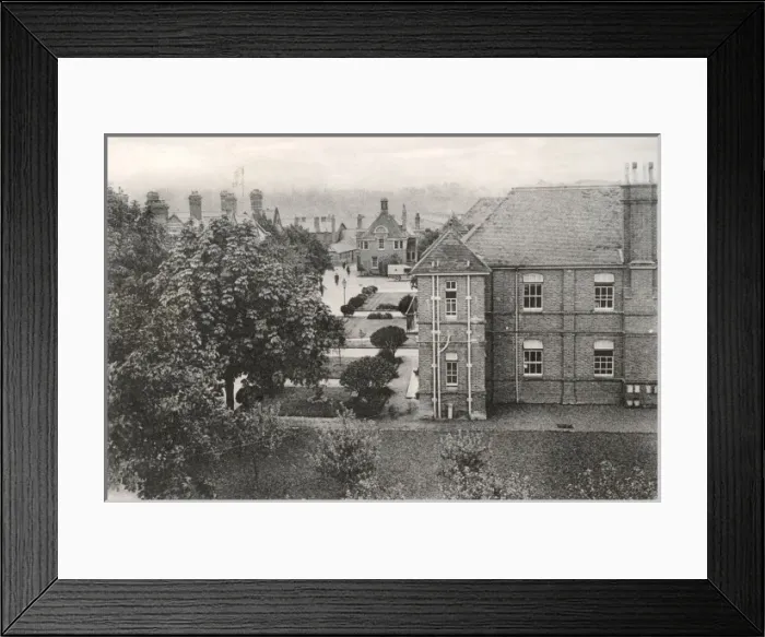 Framed Print : No. 1 War Hospital, Reading, Berkshire Framed Print : No. 1 War Hospital, Reading, Berkshire