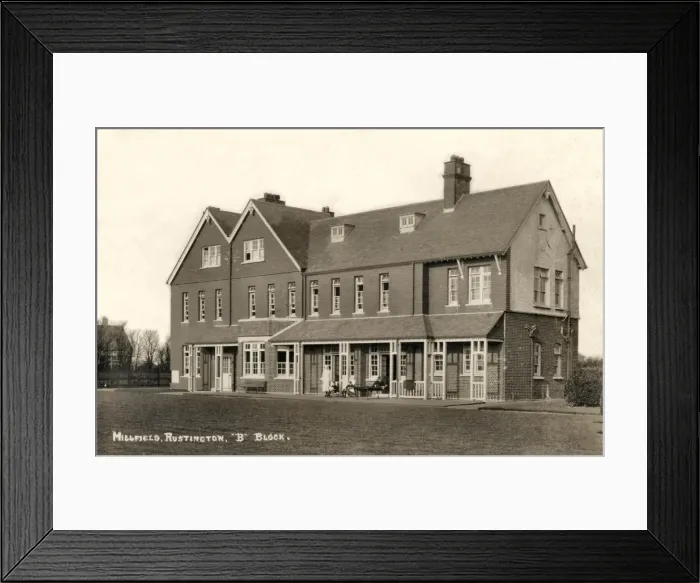 Framed Print : Millfield Seaside Home, Littlehampton, Sussex Framed Print : Millfield Seaside Home, Littlehampton, Sussex