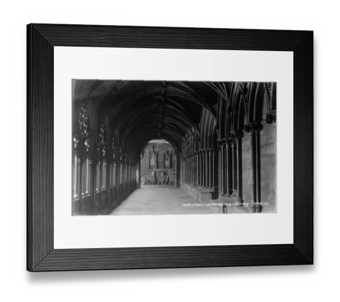 Framed Print : The Cloisters of Lincoln Cathedral Framed Print : The Cloisters of Lincoln Cathedral