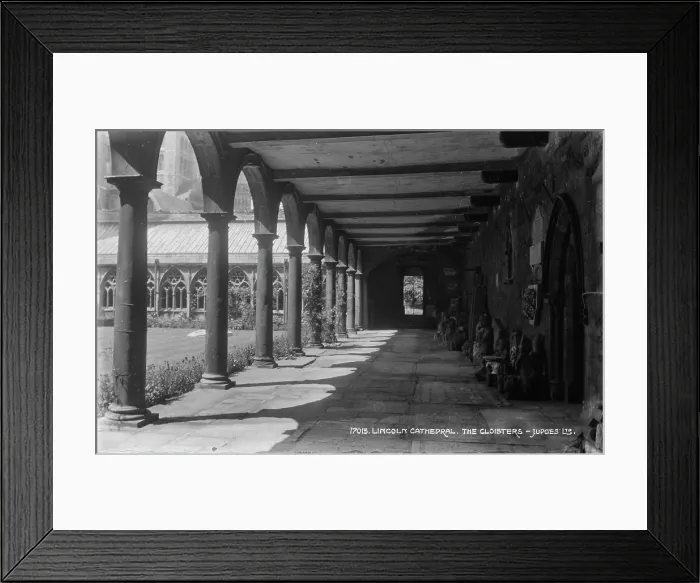Framed Print : Cloisters of Lincoln Cathedral Framed Print : Cloisters of Lincoln Cathedral