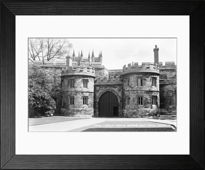 Framed Print : Lincoln Castle Gateway Framed Print : Lincoln Castle Gateway