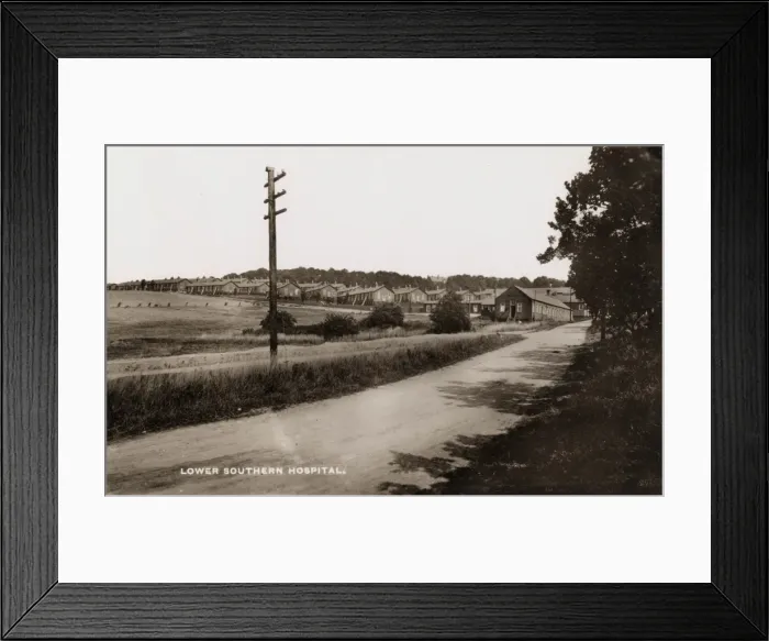Framed Print : Lower Southern Hospital, Gore Farm, Dartford, Kent Framed Print : Lower Southern Hospital, Gore Farm, Dartford, Kent
