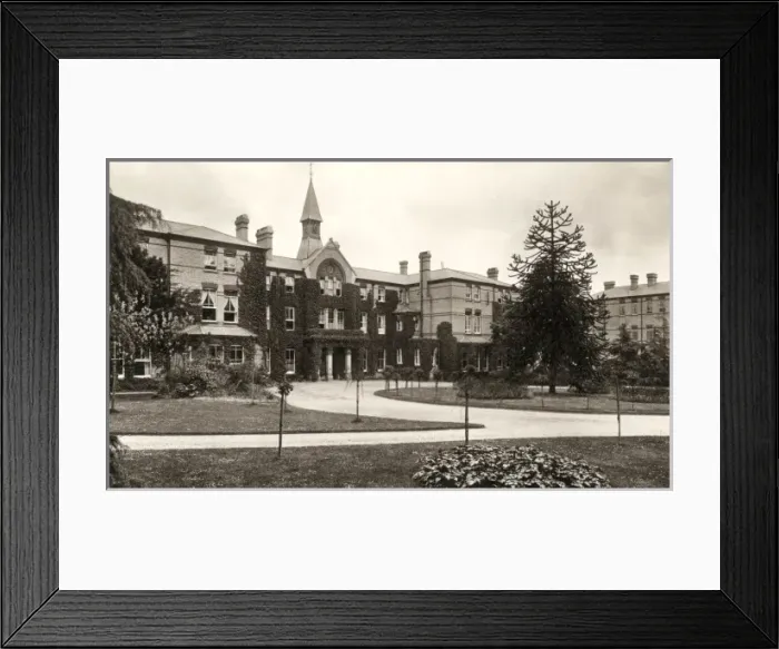 Framed Print : Leavesden Asylum, Hertfordshire Framed Print : Leavesden Asylum, Hertfordshire