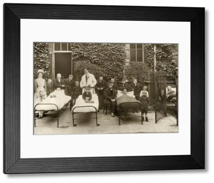 Framed Print : Park Hospital, Hither Green, south east London Framed Print : Park Hospital, Hither Green, south east London