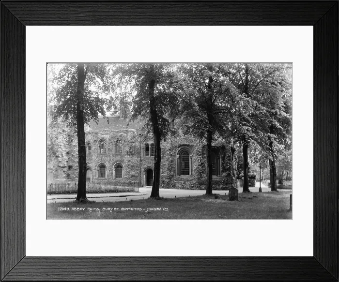 Framed Print : Abbey Ruins in Bury St. Edmunds Framed Print : Abbey Ruins in Bury St. Edmunds