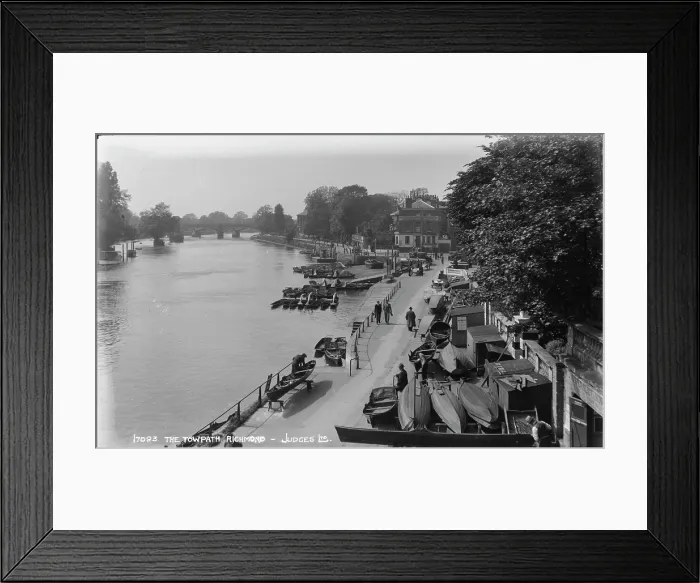 Framed Print : The Towpath, Richmond Framed Print : The Towpath, Richmond