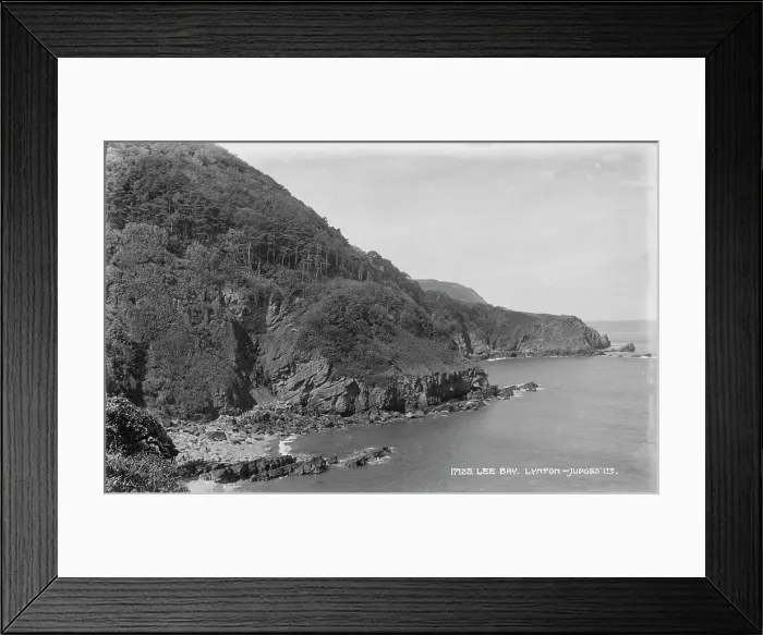 Framed Print : Lee Bay, Lynton Framed Print : Lee Bay, Lynton