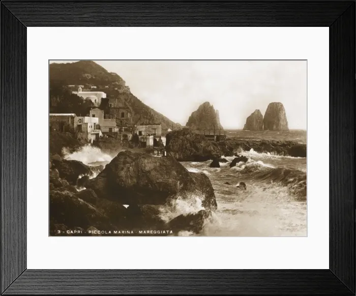 Framed Print : Mareggiata, Capri, Italy Framed Print : Mareggiata, Capri, Italy
