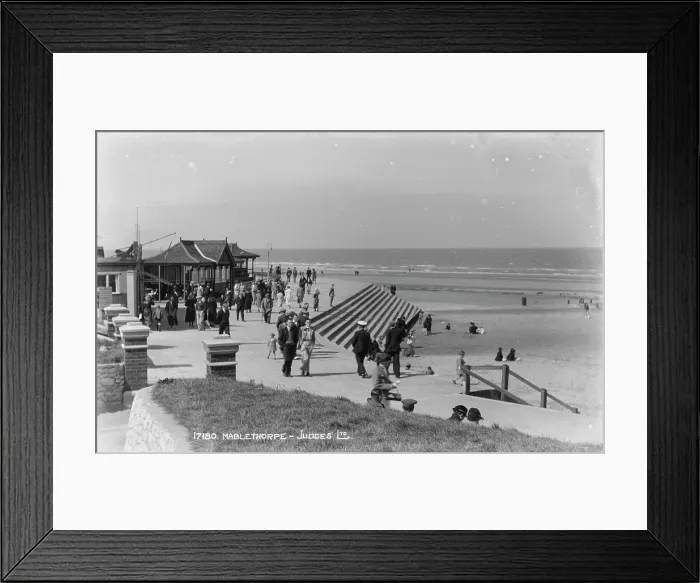 Framed Print : Busy Day at Mablethorpe Beach Framed Print : Busy Day at Mablethorpe Beach