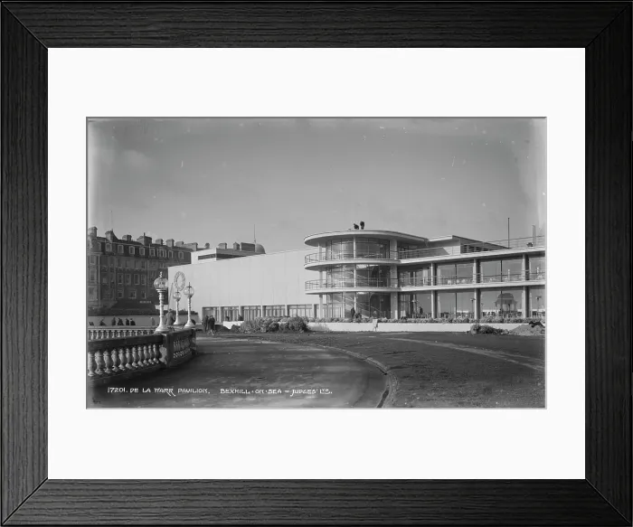 Framed Print : De La Warr Pavilion Framed Print : De La Warr Pavilion