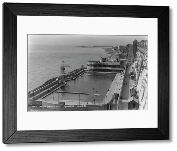 Framed Print : Marina Bathing Pool in Ramsgate Framed Print : Marina Bathing Pool in Ramsgate