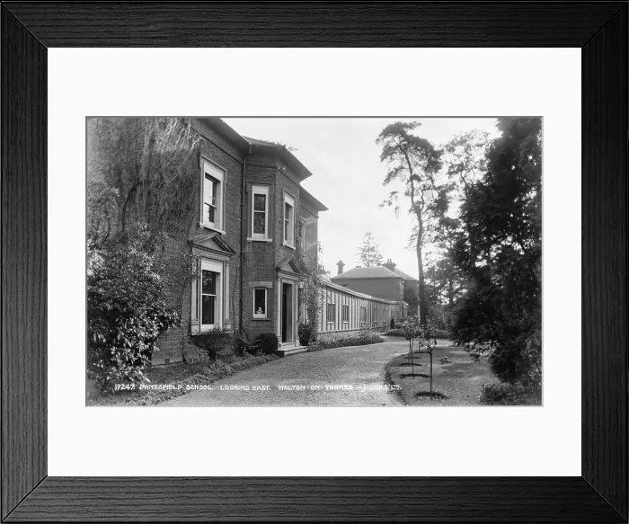 Framed Print : Danesfield School Looking East Framed Print : Danesfield School Looking East