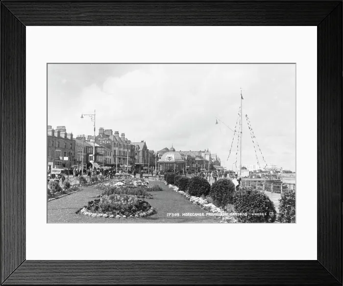 Framed Print : Morecambe Promenade Gardens Framed Print : Morecambe Promenade Gardens