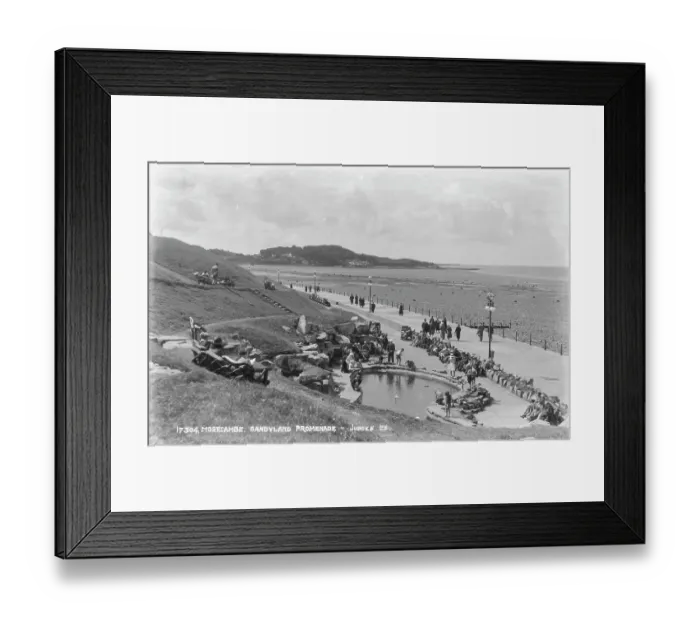 Framed Print : Sandyland Promenade, Morecambe Framed Print : Sandyland Promenade, Morecambe