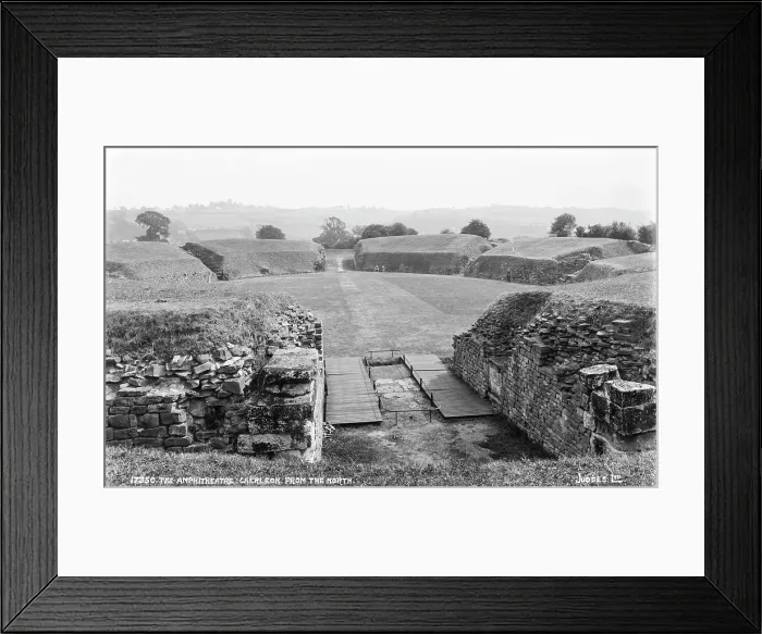 Framed Print : The Amphitheatre, Caerleon from the North Framed Print : The Amphitheatre, Caerleon from the North