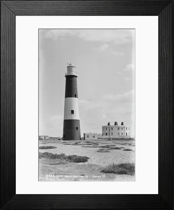 Framed Print : Dungeness Lighthouse Framed Print : Dungeness Lighthouse