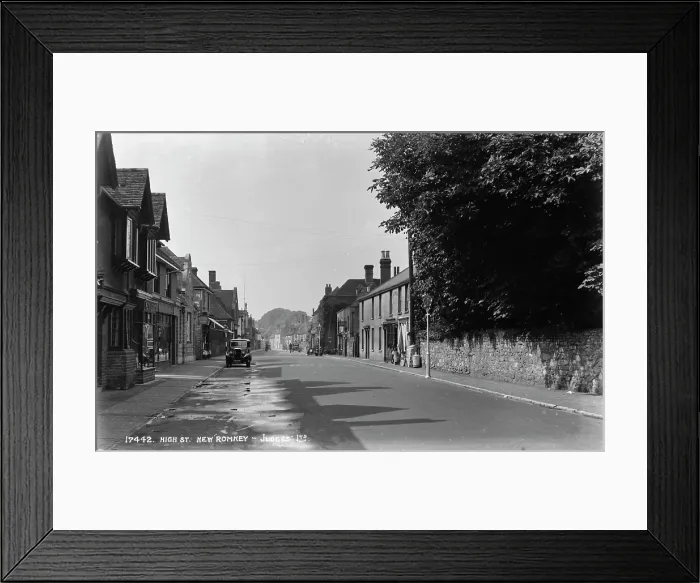 Framed Print : High Street, New Romney Framed Print : High Street, New Romney