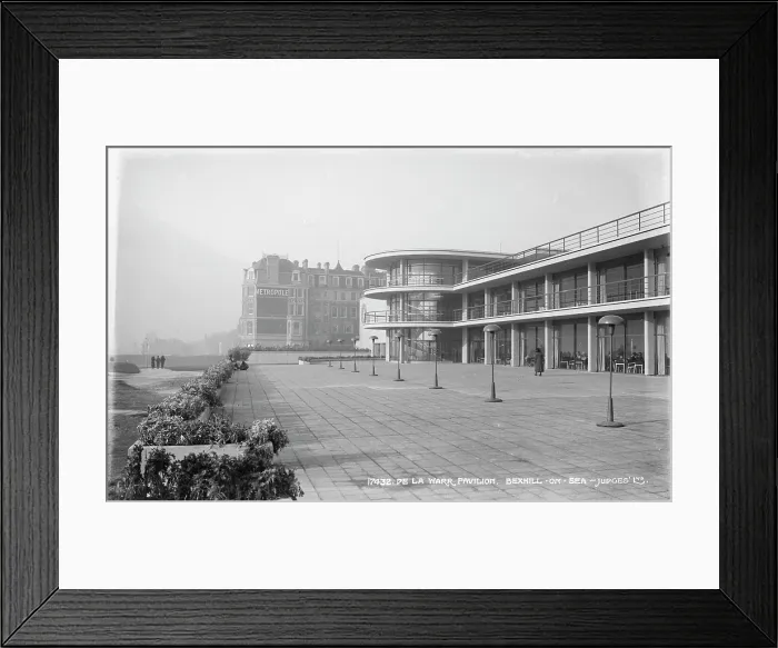 Framed Print : De La Warr Pavilion, Bexhill-on-Sea Framed Print : De La Warr Pavilion, Bexhill-on-Sea
