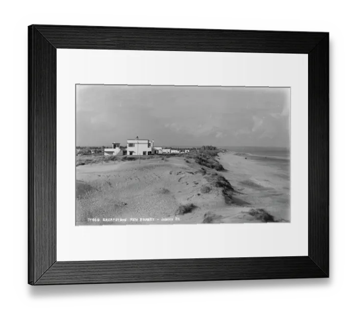 Framed Print : Coastal View of Greatstone Framed Print : Coastal View of Greatstone