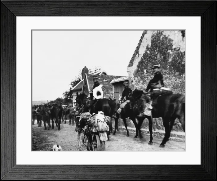 Framed Print : British troops in France 1914 Framed Print : British troops in France 1914