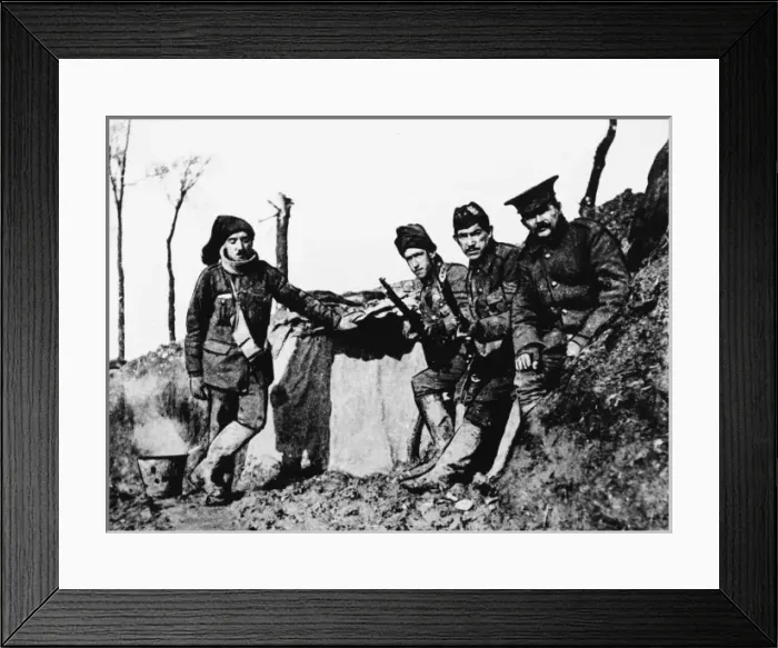Framed Print : British troops in France 1914 Framed Print : British troops in France 1914