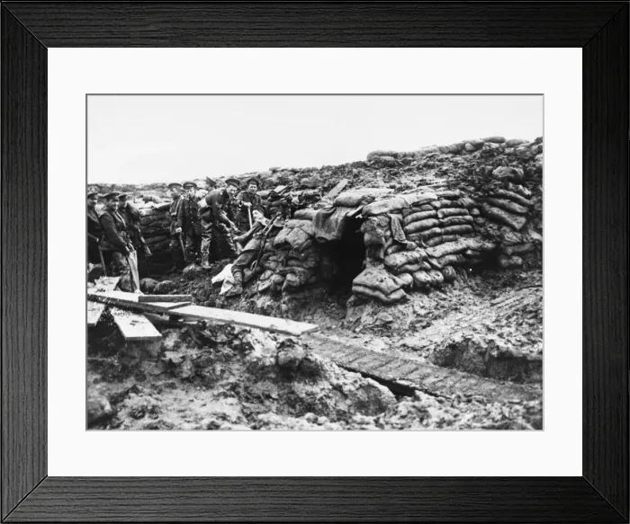 Framed Print : British troops in France 1915 Framed Print : British troops in France 1915