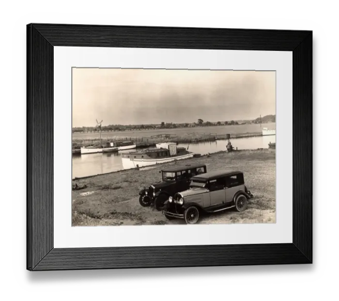 Framed Print : The Norfolk Broads, 1930s Framed Print : The Norfolk Broads, 1930s