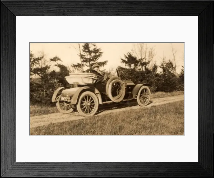 Framed Print : A De Dion Bouton car Framed Print : A De Dion Bouton car