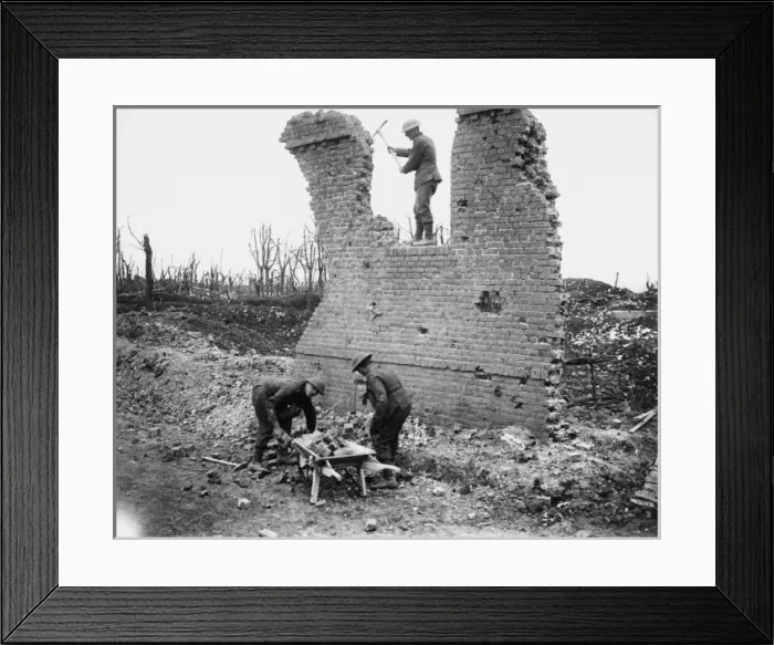 Framed Print : Housebreaking Gommecourt 1917 Framed Print : Housebreaking Gommecourt 1917