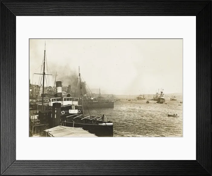 Framed Print : Shipping in the Harbour at Constantinople Framed Print : Shipping in the Harbour at Constantinople