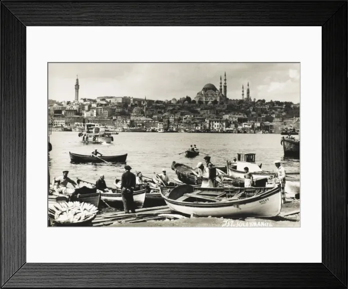 Framed Print : Across the Bosphorus to the Suleymaniye Mosque Framed Print : Across the Bosphorus to the Suleymaniye Mosque