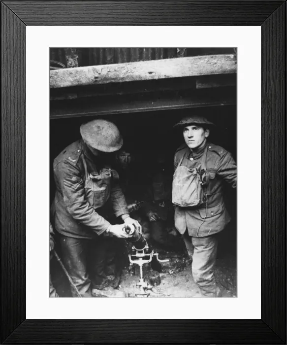 Framed Print : Soldiers with mortar 1917 Framed Print : Soldiers with mortar 1917