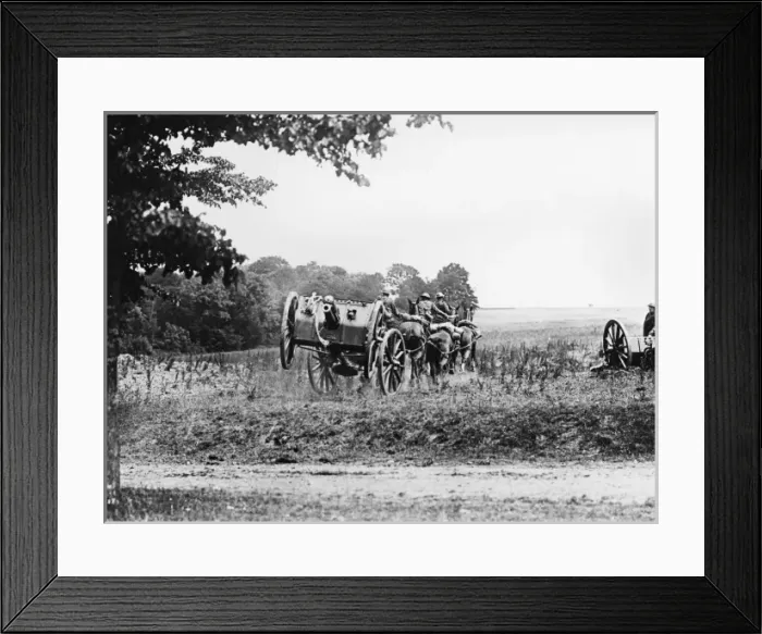 Framed Print : Royal Horse Artillery 1918 Framed Print : Royal Horse Artillery 1918