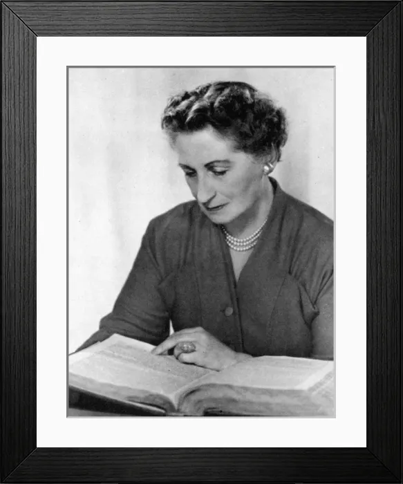 Framed Print : Vera Brittain by Madame Yevonde Framed Print : Vera Brittain by Madame Yevonde
