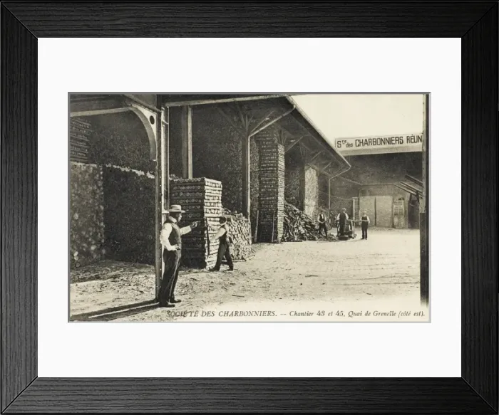 Framed Print : Charcoal works - Quay de Grenelle, Paris Framed Print : Charcoal works - Quay de Grenelle, Paris
