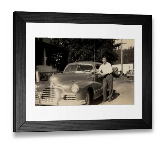 Framed Print : Pontiac Streamliner 4-door Flathead 6 Framed Print : Pontiac Streamliner 4-door Flathead 6