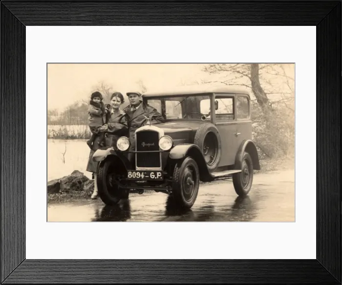 Framed Print : Peugeot 2-door Saloon Framed Print : Peugeot 2-door Saloon