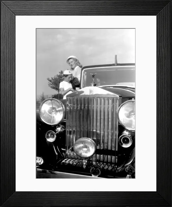 Framed Print : Rolls Royce Silver Wraith Framed Print : Rolls Royce Silver Wraith