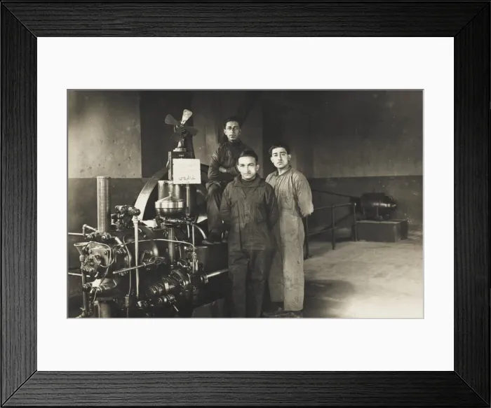 Framed Print : Three Engineers and a large belt-drive Framed Print : Three Engineers and a large belt-drive