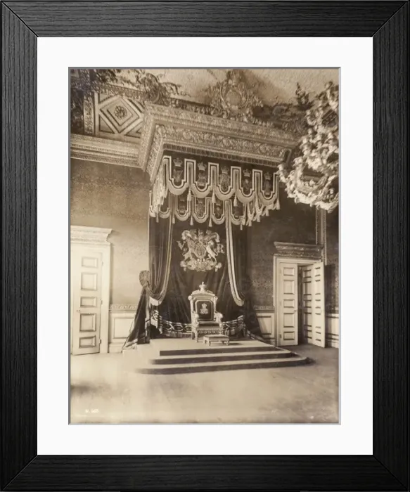 Framed Print : Throne of England, St Jamess Palace, London Framed Print : Throne of England, St Jamess Palace, London