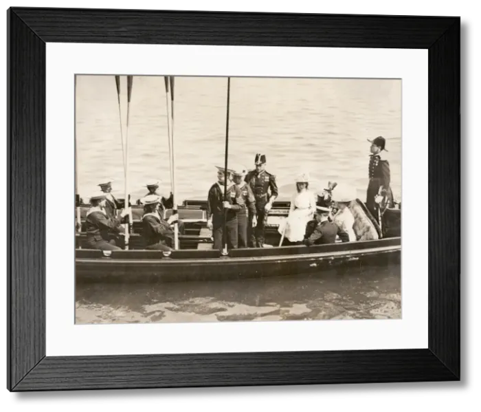 Framed Print : George V and family visiting Ireland Framed Print : George V and family visiting Ireland