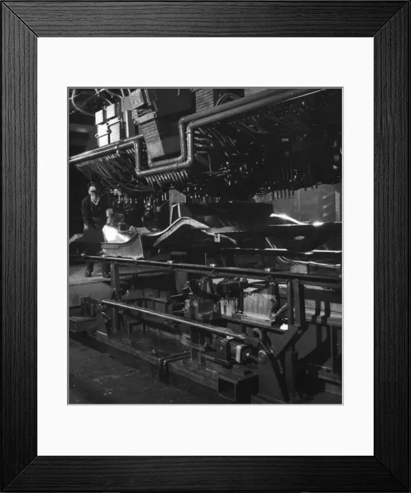 Framed Print : Car Manufacturing - Complex hydraulic press Framed Print : Car Manufacturing - Complex hydraulic press