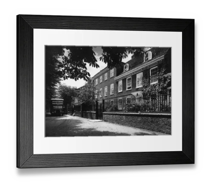Framed Print : Pickfords Removers and Storers - Highgate Framed Print : Pickfords Removers and Storers - Highgate
