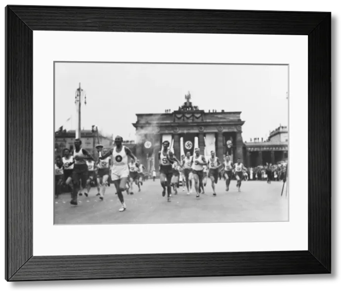 Framed Print : 1936 Berlin Olympics Framed Print : 1936 Berlin Olympics