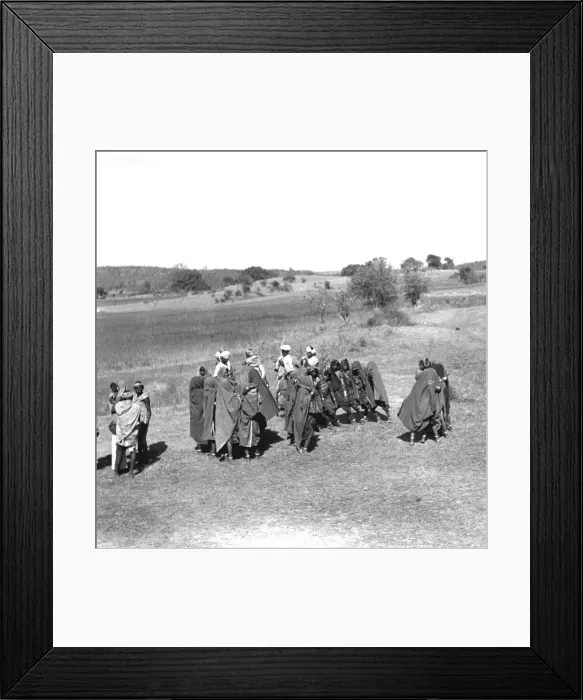 Framed Print : Group of people, Madhya Pradesh, Central India Framed Print : Group of people, Madhya Pradesh, Central India
