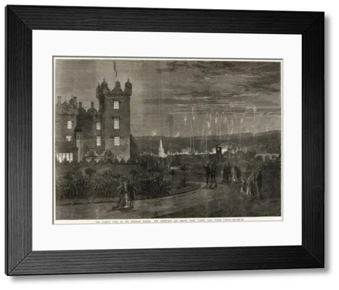 Framed Print : Fireworks at Floors Castle Framed Print : Fireworks at Floors Castle