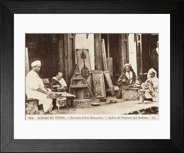 Framed Print : Artisans - Morocco Framed Print : Artisans - Morocco