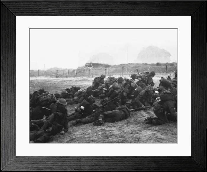 Framed Print : D-Day - Landing of the 13th / 18th Hussars Framed Print : D-Day - Landing of the 13th / 18th Hussars